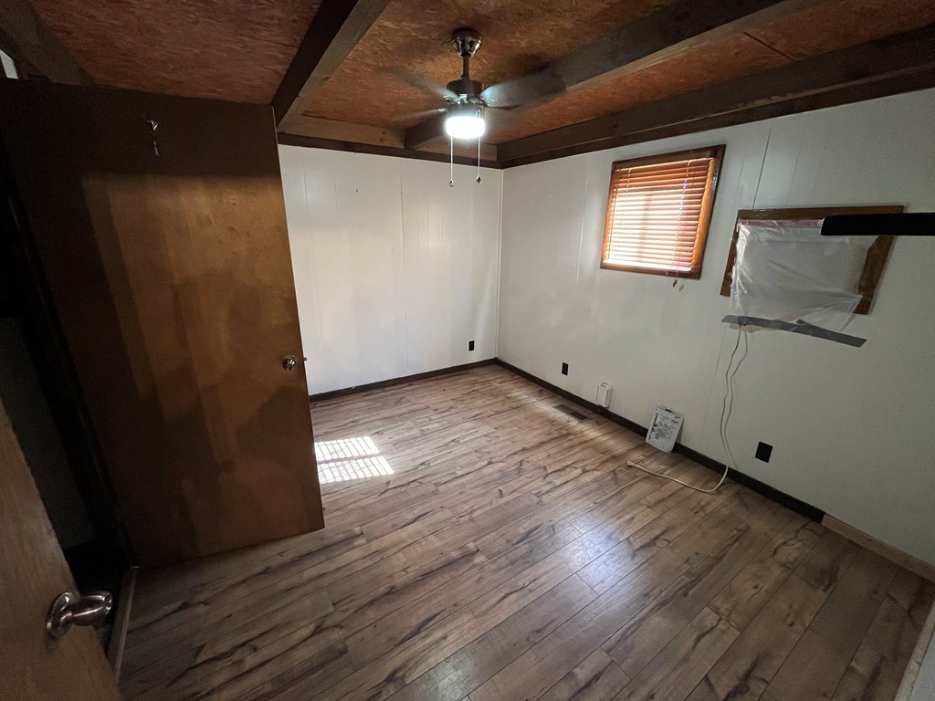 1002 Doc Darbyshire Road, Norman Park, Georgia 31771, 6 Bedrooms Bedrooms, ,6 BathroomsBathrooms,Multi-unit,For Sale,Doc Darbyshire Road,915700