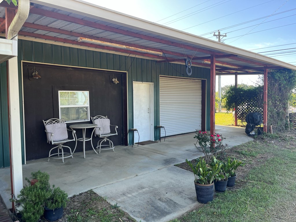 1002 Doc Darbyshire Road, Norman Park, Georgia 31771, 6 Bedrooms Bedrooms, ,6 BathroomsBathrooms,Multi-unit,For Sale,Doc Darbyshire Road,915700