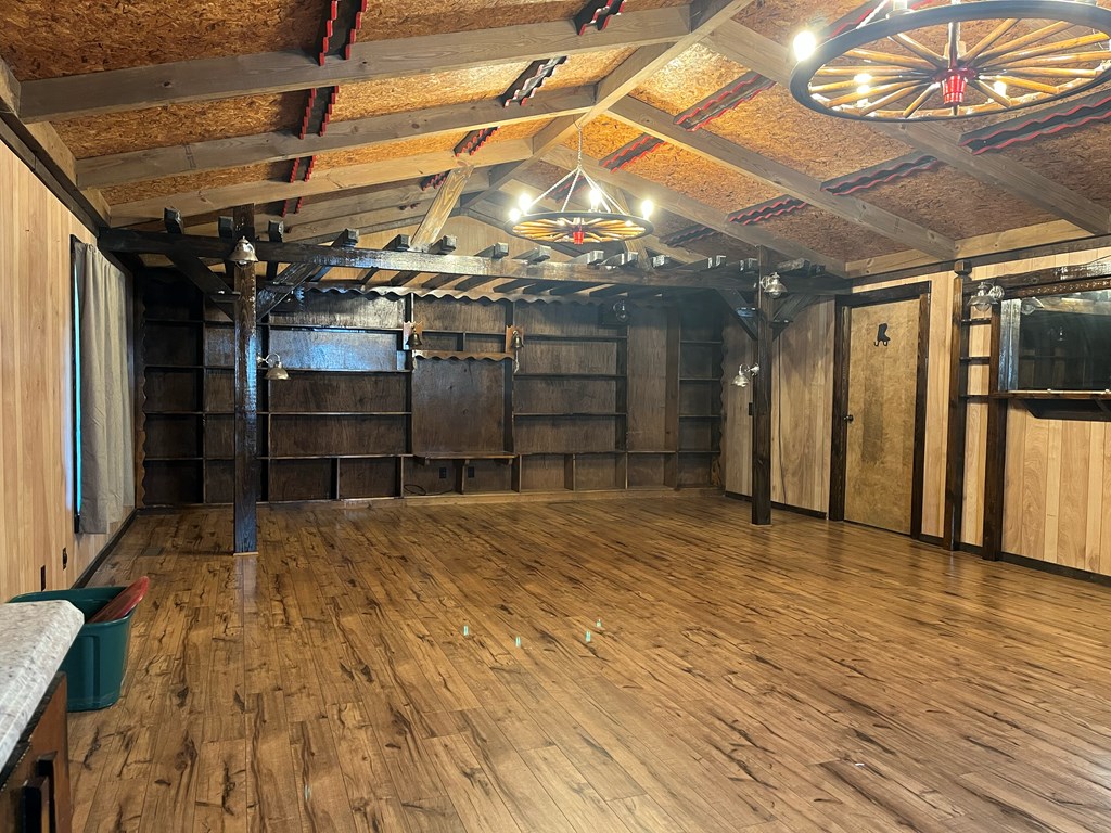 1002 Doc Darbyshire Road, Norman Park, Georgia 31771, 6 Bedrooms Bedrooms, ,6 BathroomsBathrooms,Multi-unit,For Sale,Doc Darbyshire Road,915700