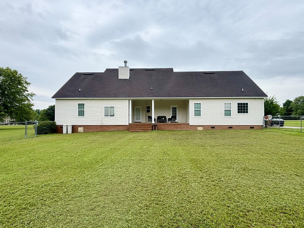 197 CHINA BERRY LANE, Moultrie, Georgia 31788, 3 Bedrooms Bedrooms, ,2 BathroomsBathrooms,Single Family,For Sale,CHINA BERRY LANE,915793 197 CHINA BERRY LANE, Moultrie, Georgia 31788, 3 Bedrooms Bedrooms, ,2 BathroomsBathrooms,Single Family,For Sale,CHINA BERRY LANE,915793