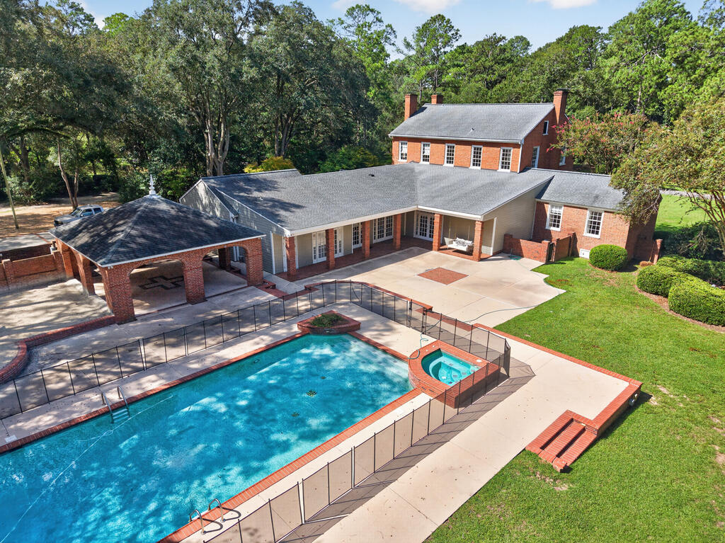 20 Oak Lane, Moultrie, Georgia 31768, 4 Bedrooms Bedrooms, ,4 BathroomsBathrooms,Single Family,For Sale,Oak Lane,915952