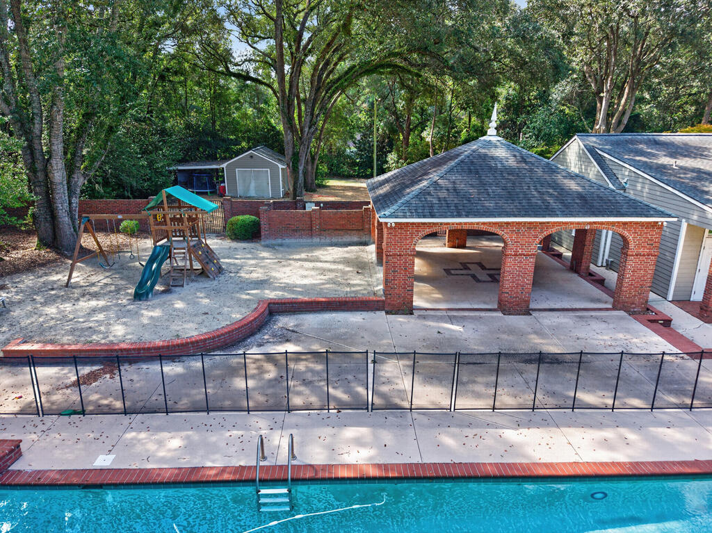 20 Oak Lane, Moultrie, Georgia 31768, 4 Bedrooms Bedrooms, ,4 BathroomsBathrooms,Single Family,For Sale,Oak Lane,915952