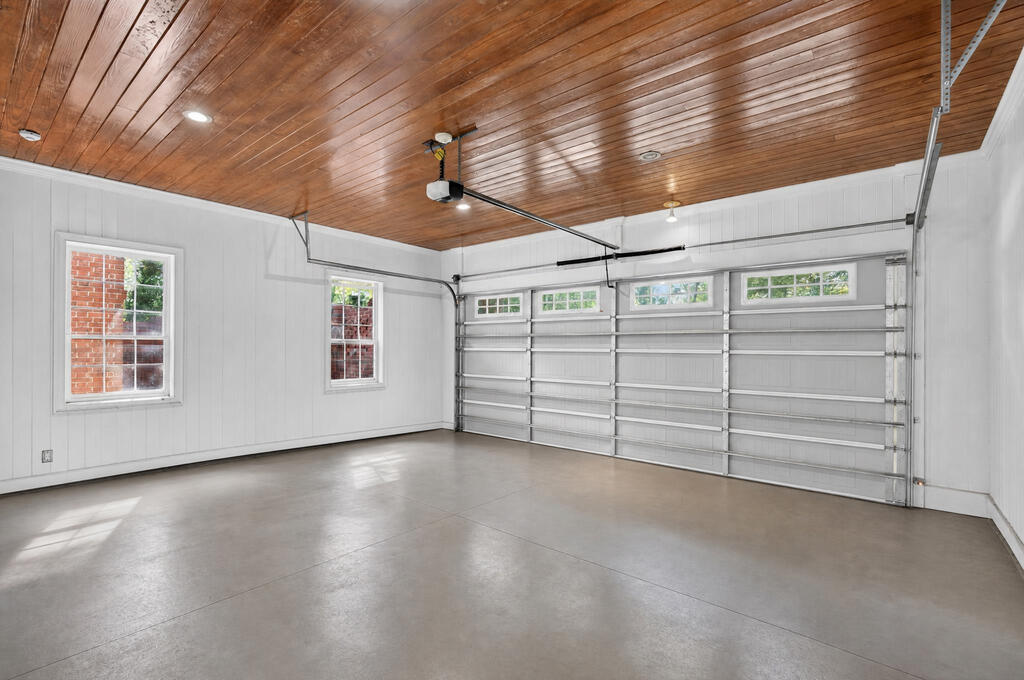 20 Oak Lane, Moultrie, Georgia 31768, 4 Bedrooms Bedrooms, ,4 BathroomsBathrooms,Single Family,For Sale,Oak Lane,915952