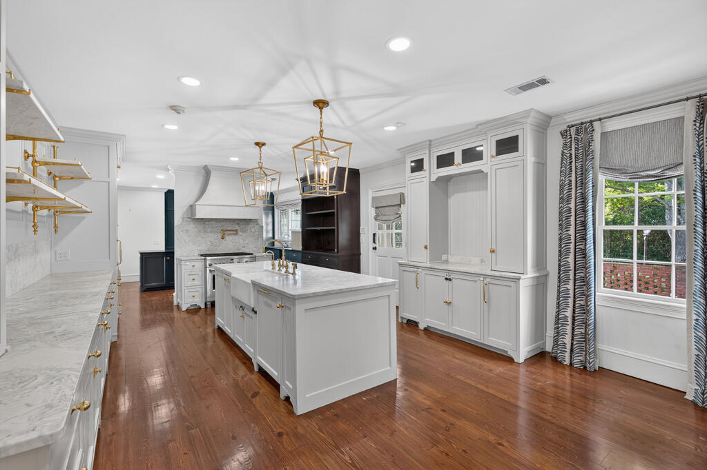 20 Oak Lane, Moultrie, Georgia 31768, 4 Bedrooms Bedrooms, ,4 BathroomsBathrooms,Single Family,For Sale,Oak Lane,915952