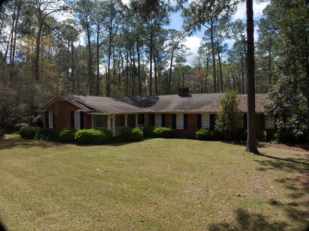 18 Dogwood Drive, Moultrie, Georgia 31768, 3 Bedrooms Bedrooms, ,2 BathroomsBathrooms,Single Family,For Sale,Dogwood Drive,913098