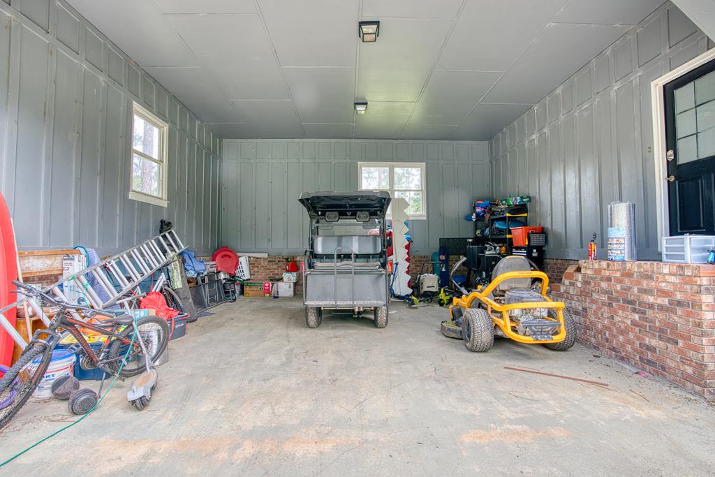 100 Wacamaw Road, Moultrie, Georgia 31788, 4 Bedrooms Bedrooms, ,3 BathroomsBathrooms,Single Family,For Sale,Wacamaw Road,913110