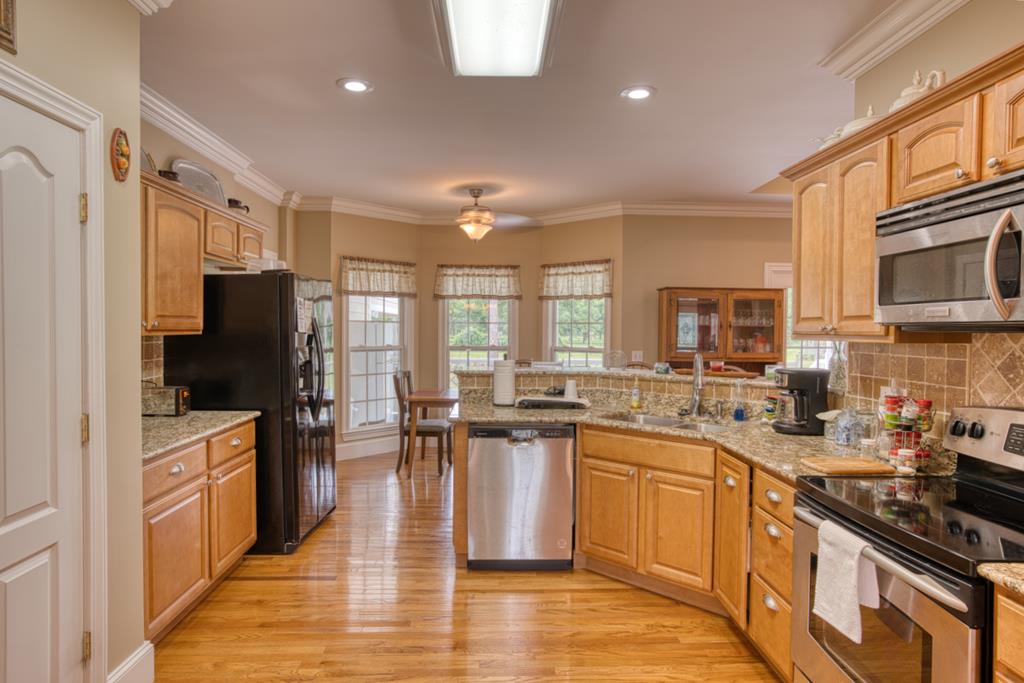 198 Westwoods Drive, Moultrie, Georgia 31768, 3 Bedrooms Bedrooms, ,2 BathroomsBathrooms,Single Family,For Sale,Westwoods Drive,913279 198 Westwoods Drive, Moultrie, Georgia 31768, 3 Bedrooms Bedrooms, ,2 BathroomsBathrooms,Single Family,For Sale,Westwoods Drive,913279