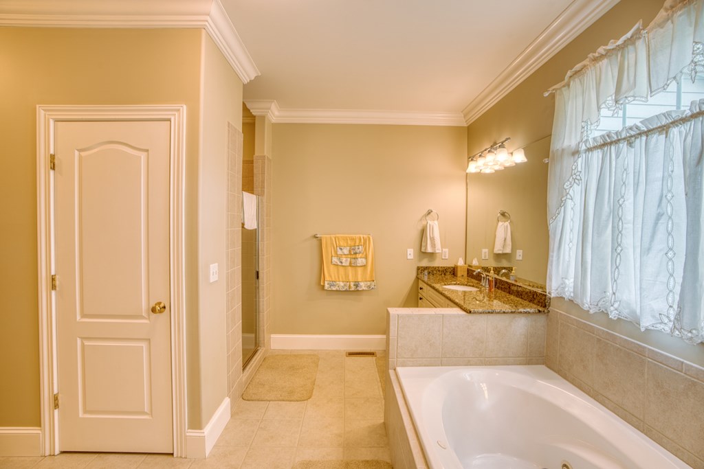 198 Westwoods Drive, Moultrie, Georgia 31768, 3 Bedrooms Bedrooms, ,2 BathroomsBathrooms,Single Family,For Sale,Westwoods Drive,913279 198 Westwoods Drive, Moultrie, Georgia 31768, 3 Bedrooms Bedrooms, ,2 BathroomsBathrooms,Single Family,For Sale,Westwoods Drive,913279