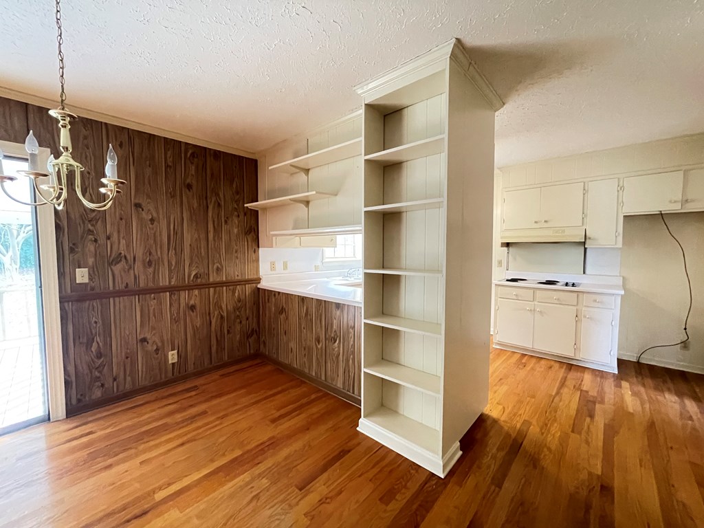 305 Clubview Drive, Moultrie, Georgia 31768, 5 Bedrooms Bedrooms, ,3 BathroomsBathrooms,Single Family,For Sale,Clubview Drive,913500