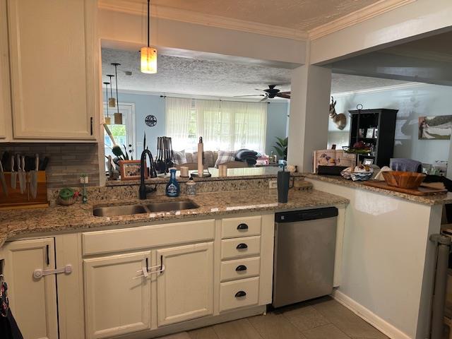 1821 3RD Street SE, Moultrie, Georgia 31768, 3 Bedrooms Bedrooms, ,2 BathroomsBathrooms,Single Family,For Sale,3RD Street SE,915642