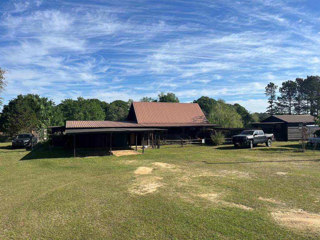 1002 Doc Darbyshire Rd, Norman Park, Georgia 31771, ,Residential,For Sale,Doc Darbyshire Rd,915696