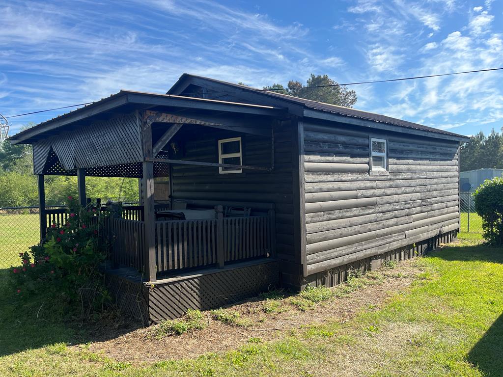 1002 Doc Darbyshire Rd, Norman Park, Georgia 31771, ,Residential,For Sale,Doc Darbyshire Rd,915696