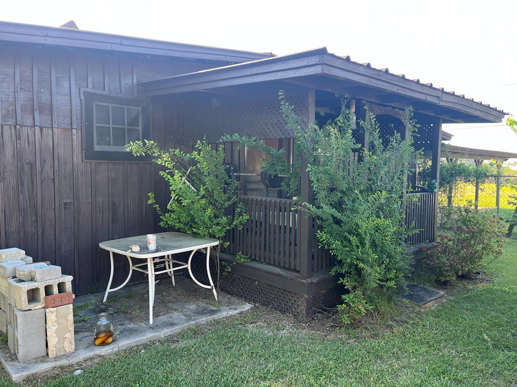 1002 Doc Darbyshire Rd, Norman Park, Georgia 31771, ,Residential,For Sale,Doc Darbyshire Rd,915696