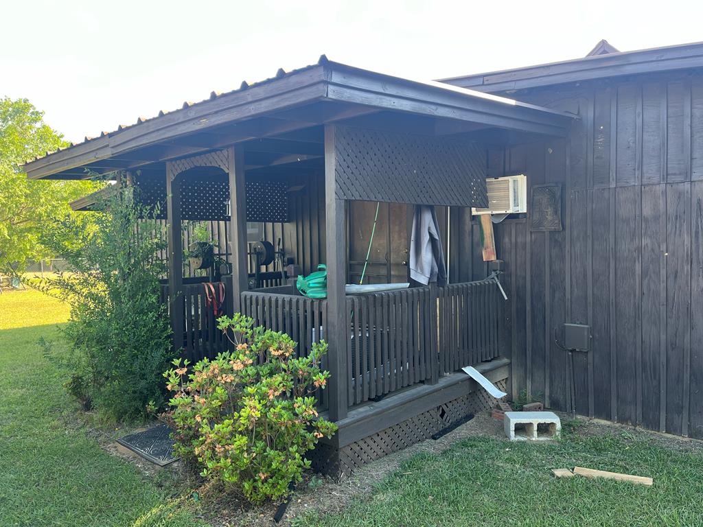 1002 Doc Darbyshire Rd, Norman Park, Georgia 31771, ,Residential,For Sale,Doc Darbyshire Rd,915696