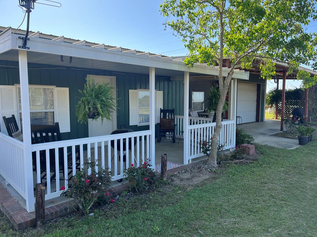 1002 Doc Darbyshire Rd, Norman Park, Georgia 31771, ,Residential,For Sale,Doc Darbyshire Rd,915696